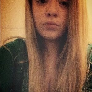 Meet your Posher, Carissa